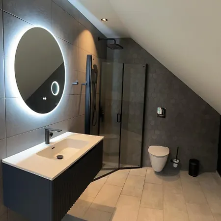 Apartment Husslattene